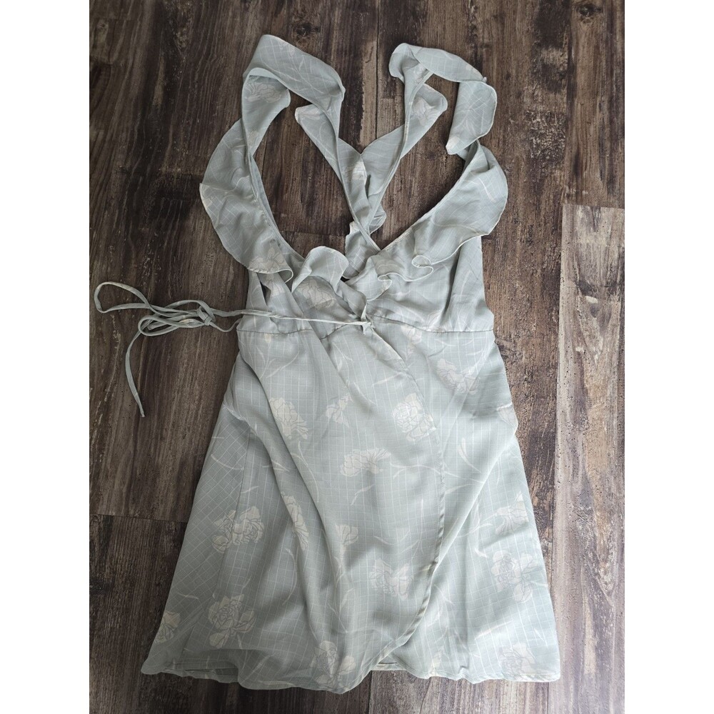 Storia Sage Green Floral Wrap Dress Size 6 | Ruffle Halter Tie Straps